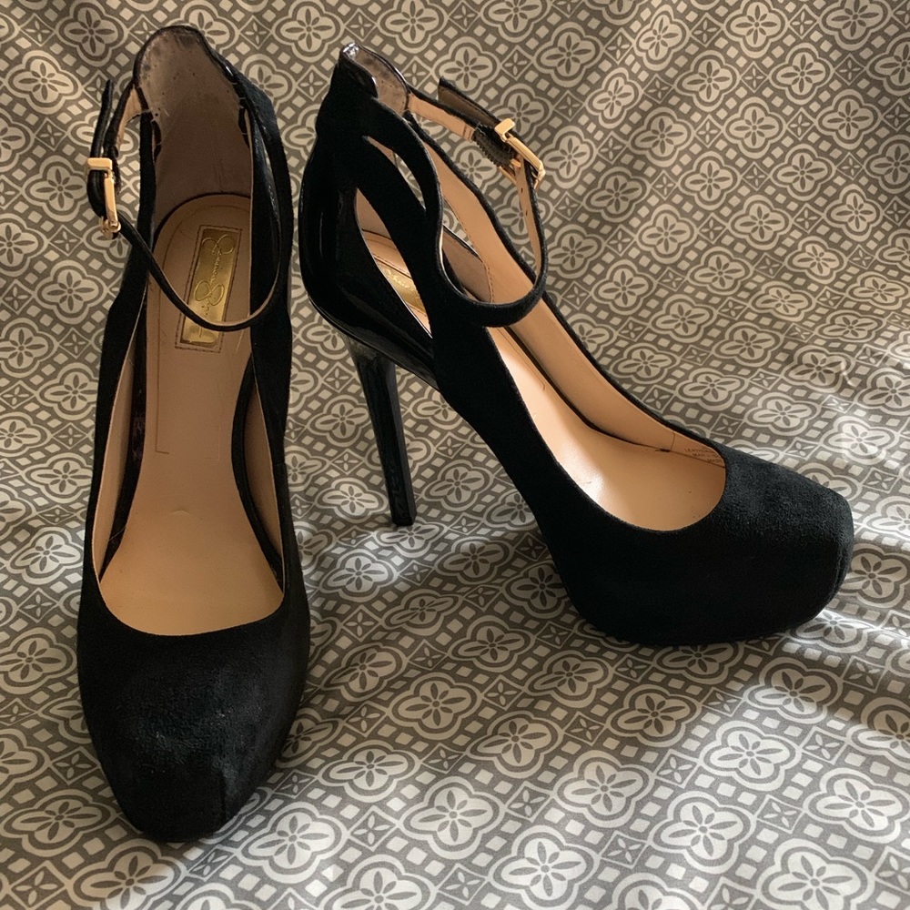 Jessica Simpson heels